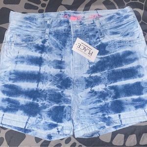 The Children’s Place size 10 girls tie dyed denim wash jean shorts never worn